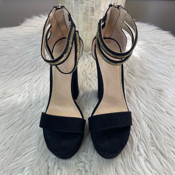 Charlotte Russe Platform Heels - Picture 7 of 13